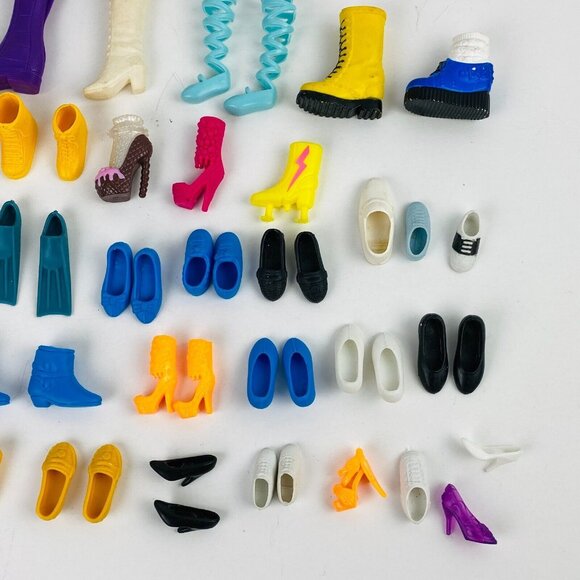 DC Comic Superhero Bat Girl Ever After High Madeline Single & Matching Shoe Lot - Picture 5 of 5